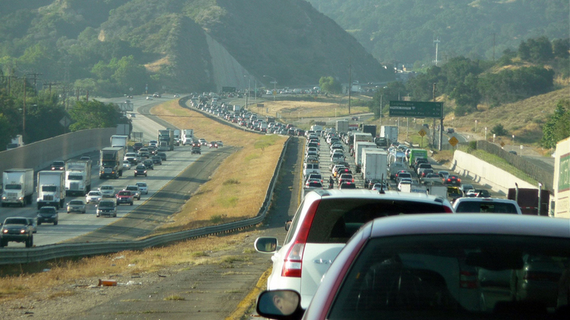 Illustration for article titled Ten Ways To Make Your Commute Bearable